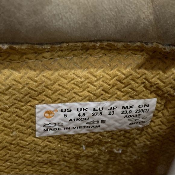 SOLD: Timberland 6” Croissant Waterbuck Boots - Picture 7 of 7